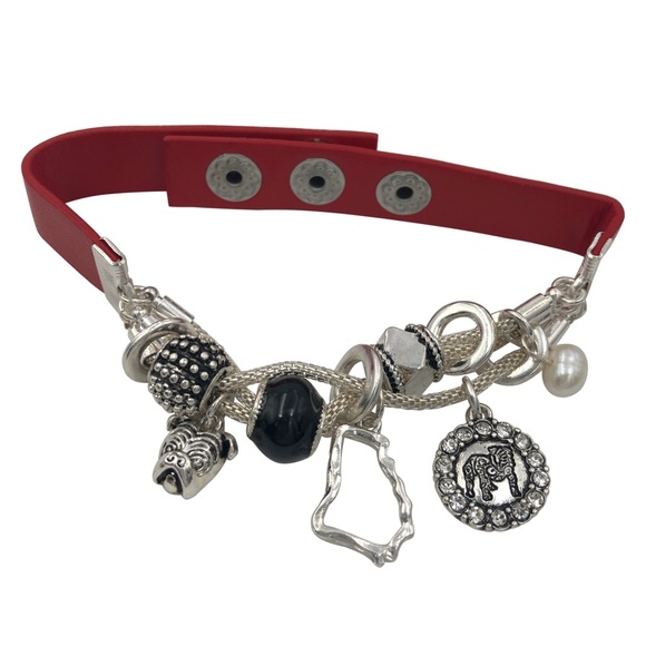 Georgia Bulldogs Slide Charm Faux Leather Strap Snap Bracelet - Picture 1 of 2